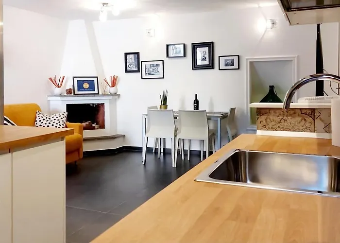 Casa Del Moro - Romantic Loft In Trastevere